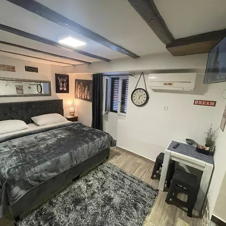 Tequila Apartments (Adults Only) Zadar Exterior photo